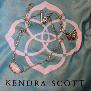 Kendra Scott Elisa Gold Pendant in White Pearl